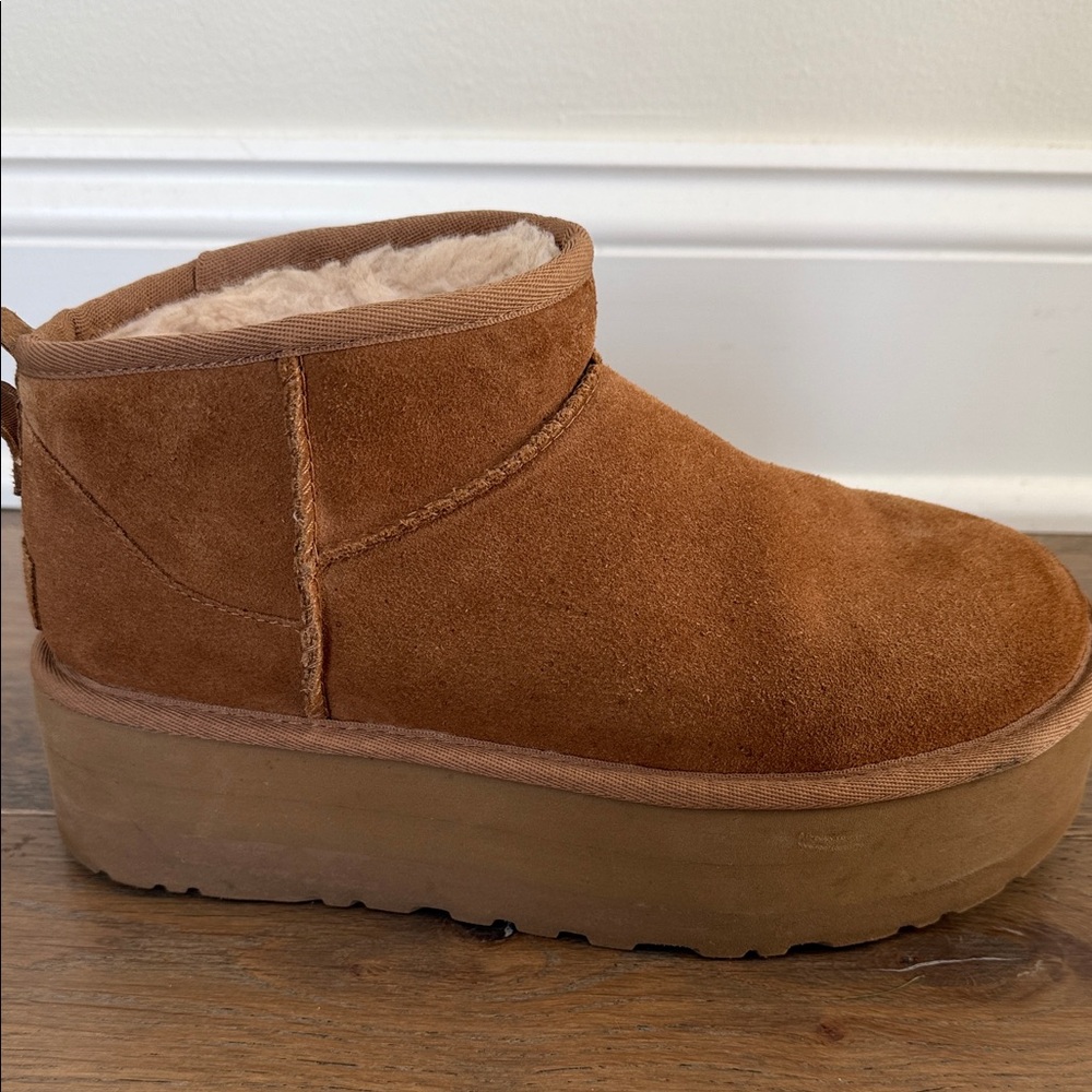 UGG Classic Ultra Mini Platform Boots